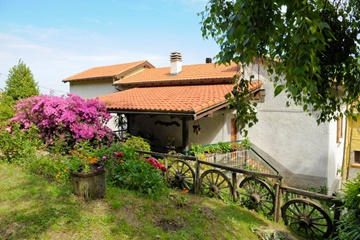 Quiliano frazione montagna casa semi indipendente