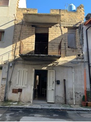 Vendo grezzo in via lecce