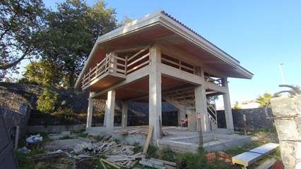 Villa singola di nuova costruzione con giardino