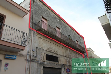 Casa indipendente al primo piano zona san giuseppe