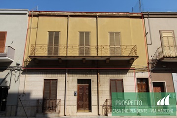 Casa in centro da ristrutturare